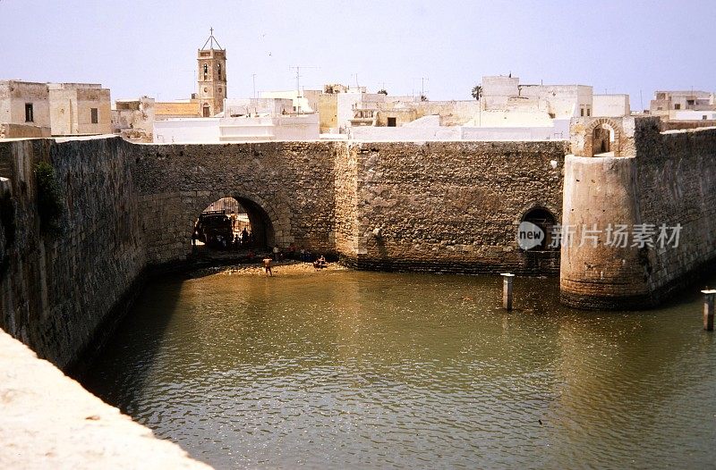 年代。Sqala du港堡垒防御墙。Essaouira,摩洛哥。